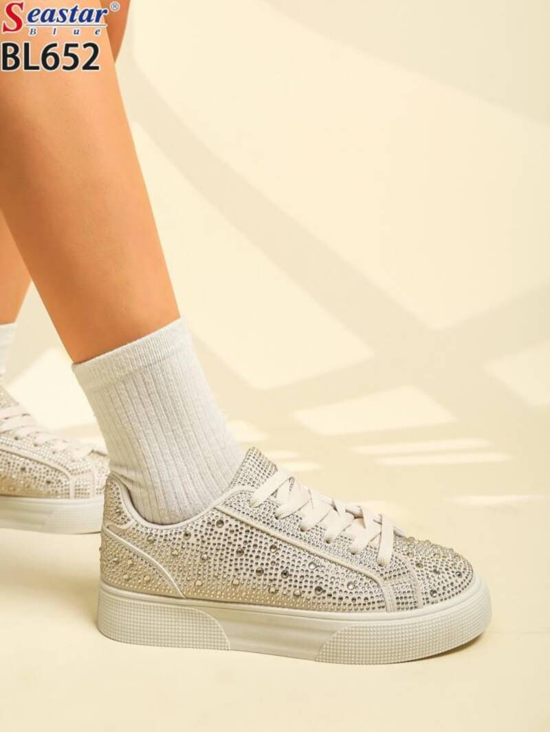 Buty sportowe damskie Roz 36-41/ 12 par 1